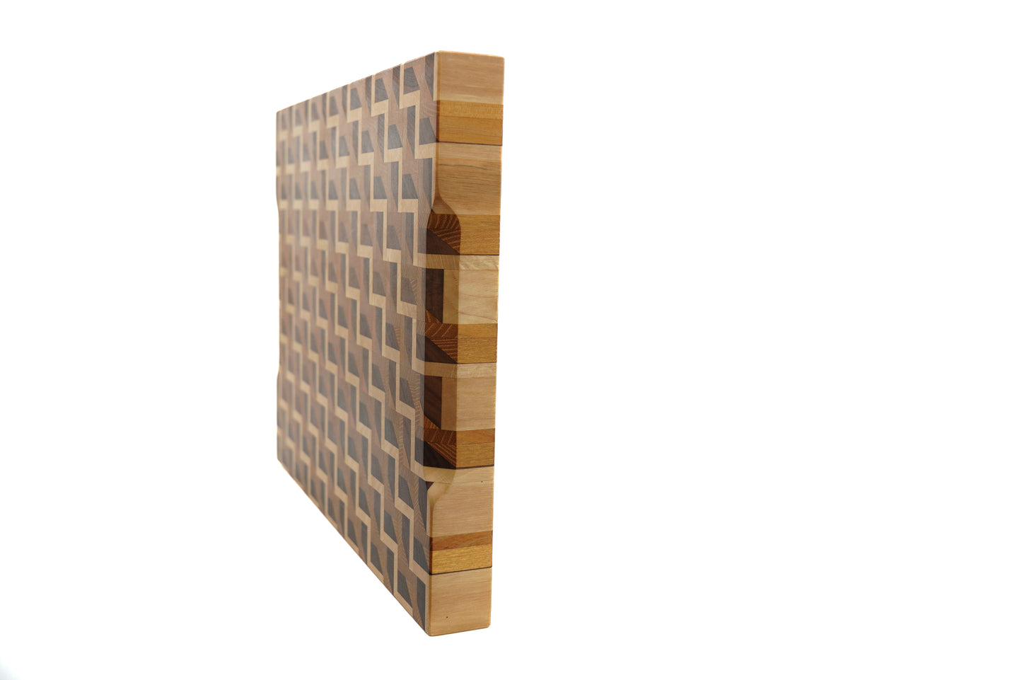 "3D" standing timber cutting board - Unique piece