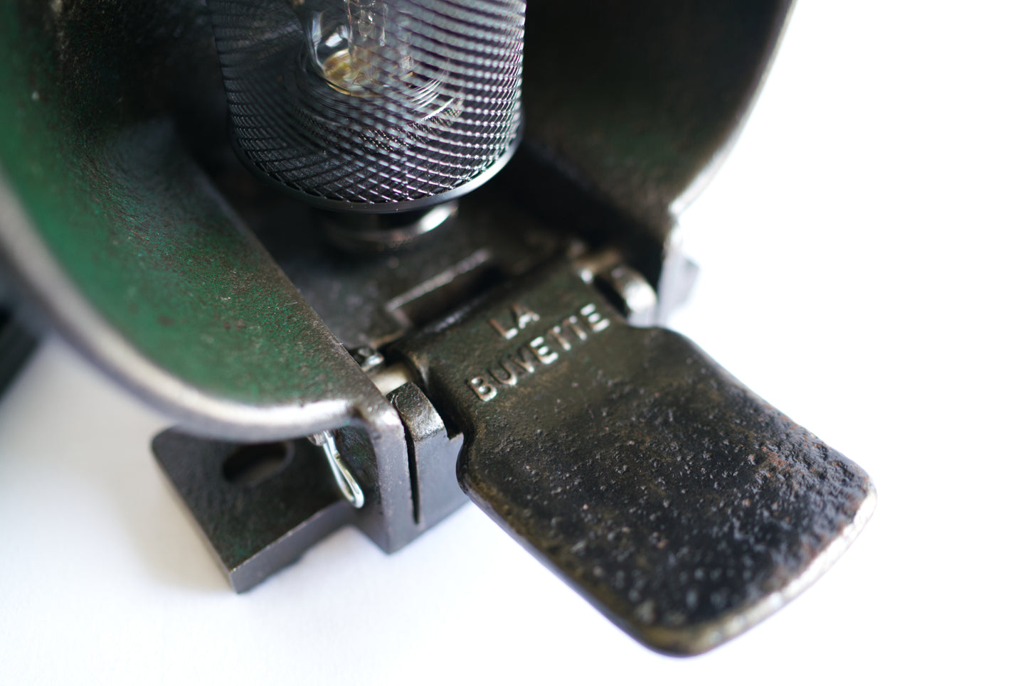 Cast iron drinking lamp - Unique piece