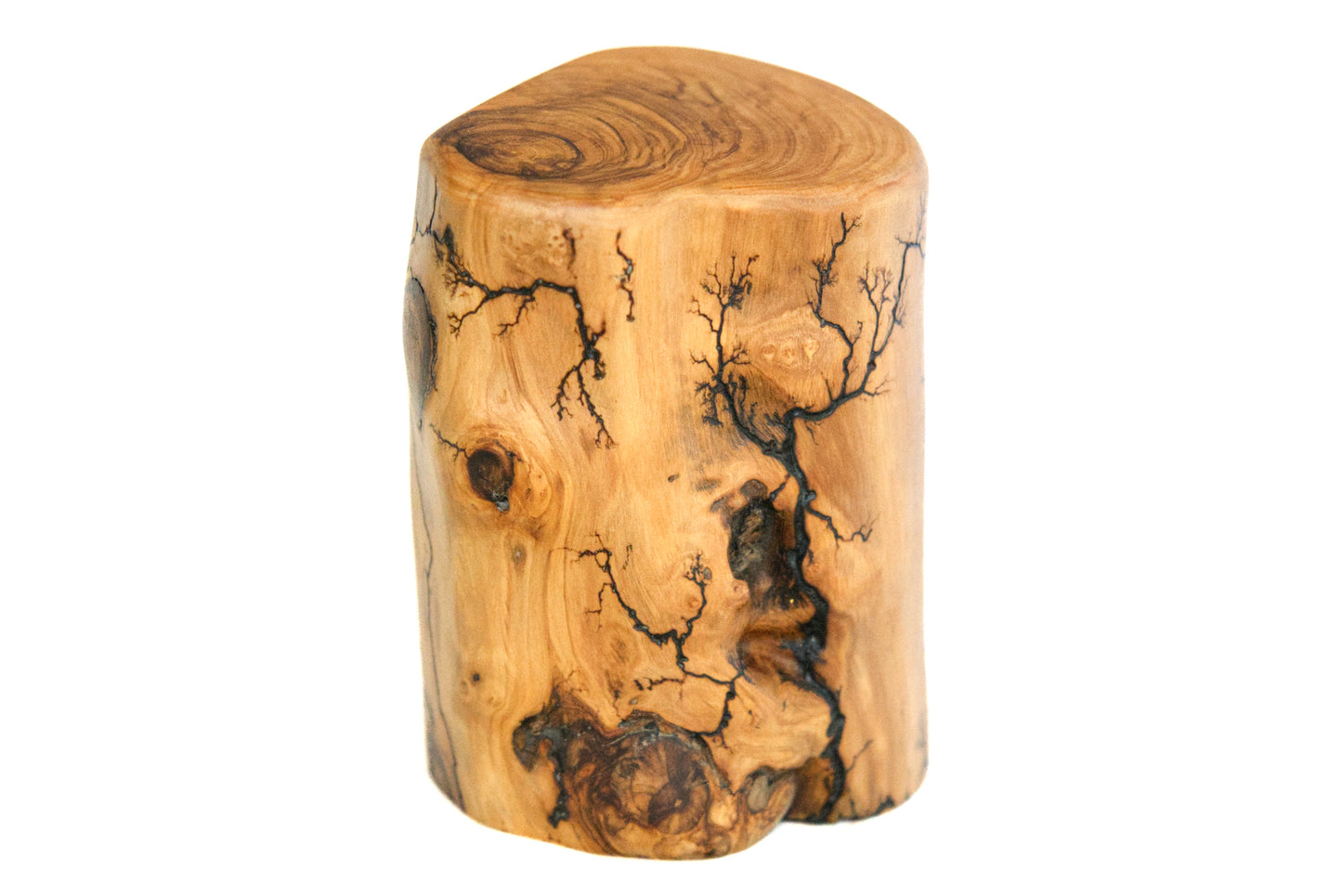 Olive wood – Fractal decoration and gold leaf gilding