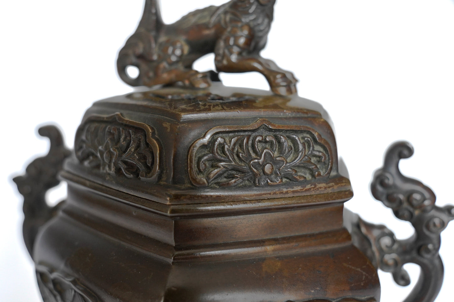 Brule-encens chinois ancien en bronze- Xianglu
