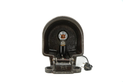 Cast iron drinking lamp - Unique piece